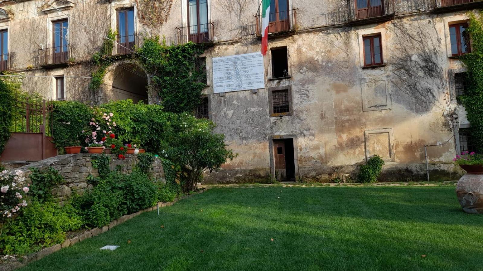 Bed and Breakfast Palazzo Mazziotti Celso Exterior foto